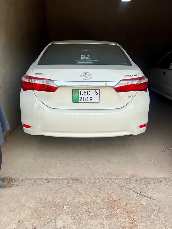 Toyota Corolla 2015 for Sale in Multan Image-1