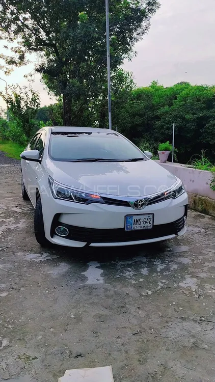 Toyota Corolla 2019 for Sale in Islamabad Image-1