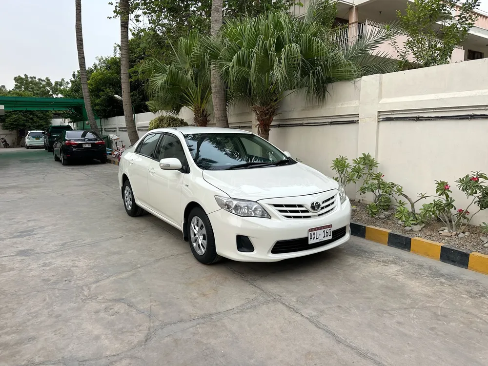 Toyota Corolla 2011 for Sale in Karachi Image-1