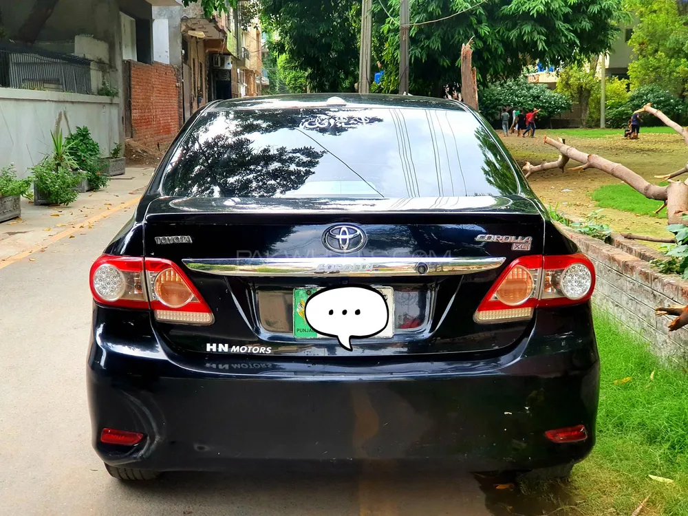 Toyota Corolla 2013 for Sale in Lahore Image-1