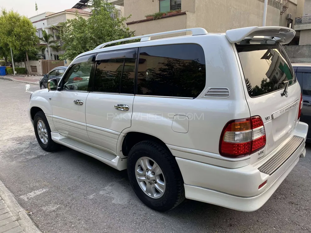 ٹویوٹا لینڈ کروزر 2005 for Sale in اسلام آباد ٹویوٹا لینڈ کروزر 2005 for Sale in اسلام آباد Image-4