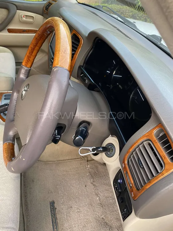 ٹویوٹا لینڈ کروزر 2005 for Sale in اسلام آباد ٹویوٹا لینڈ کروزر 2005 for Sale in اسلام آباد Image-14