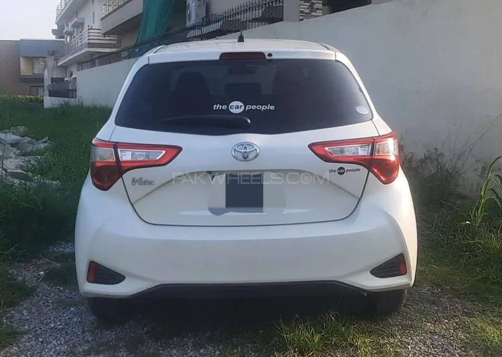 Toyota Vitz 2019 for Sale in Islamabad Image-1