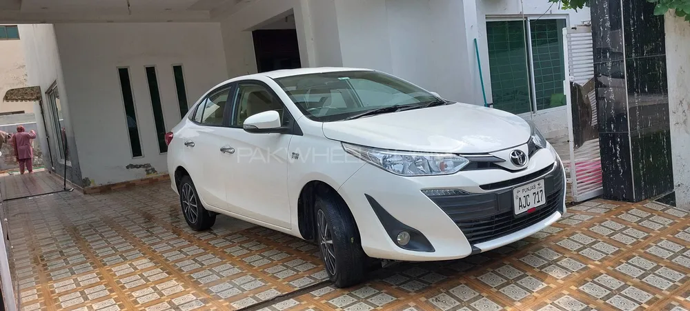 Toyota Yaris Sedan 2022 for Sale in Lahore Image-1