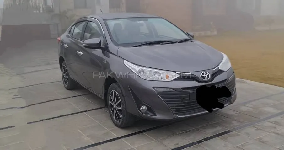 Toyota Yaris Sedan 2022 for Sale in Karachi Image-1