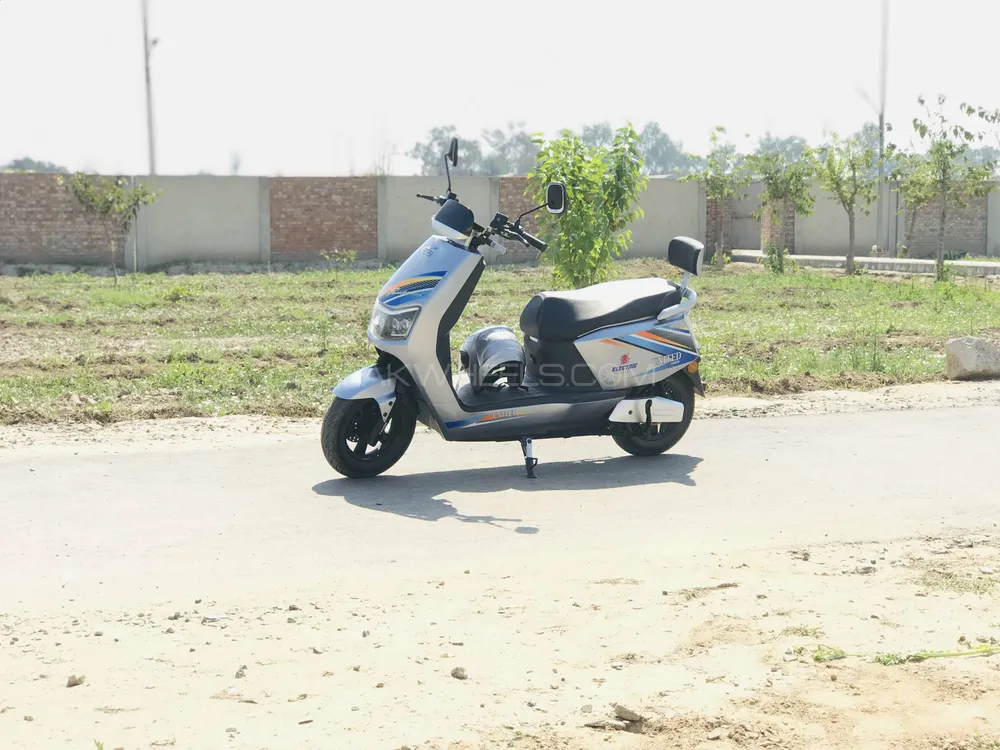 United US Scooty 100 2024 for Sale Image-1