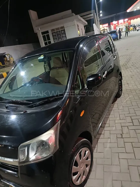Daihatsu Move 2017 for Sale in Gujranwala Image-1