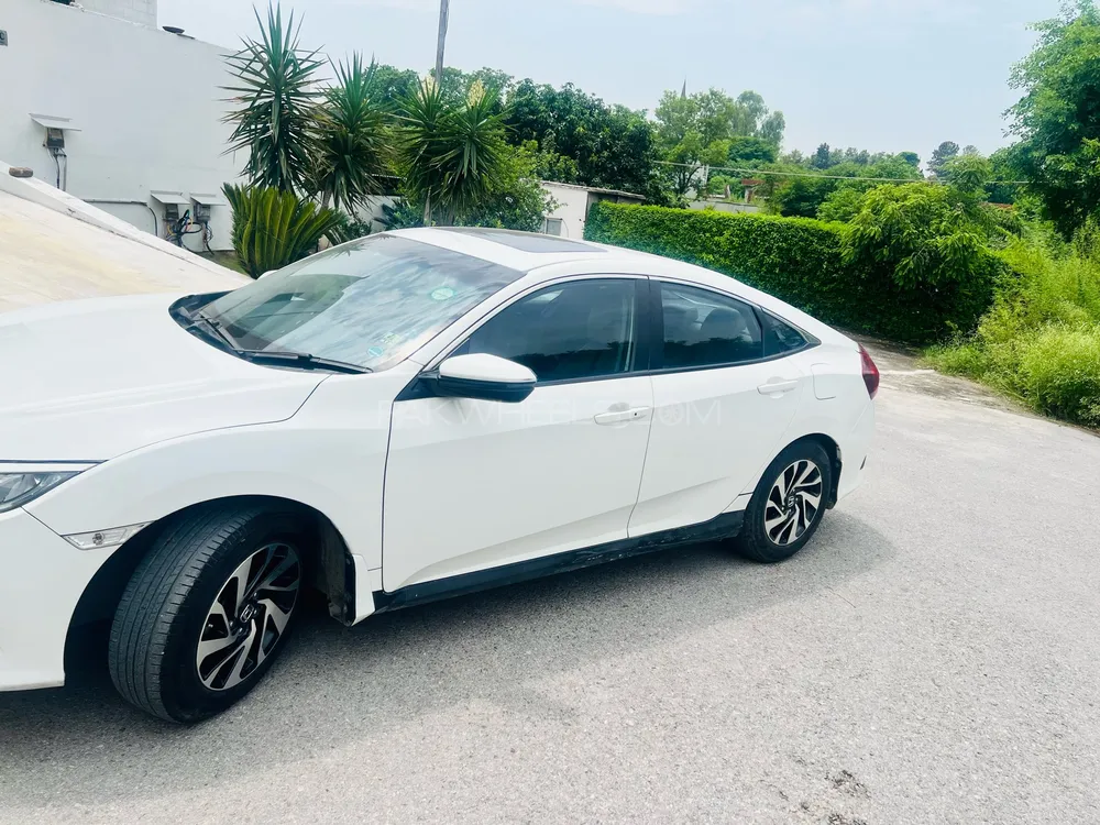 Honda Civic 2017 for Sale in Islamabad Image-1