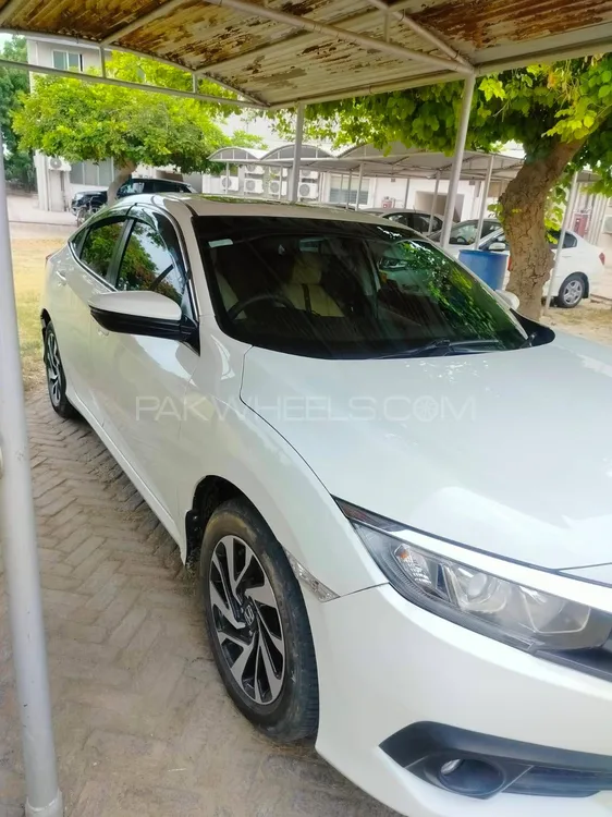 Honda Civic 2017 for Sale in Multan Image-1