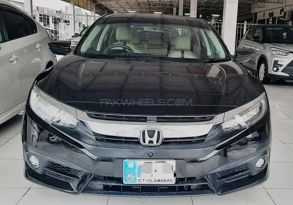 Honda Civic 2020 for Sale in Peshawar Image-1