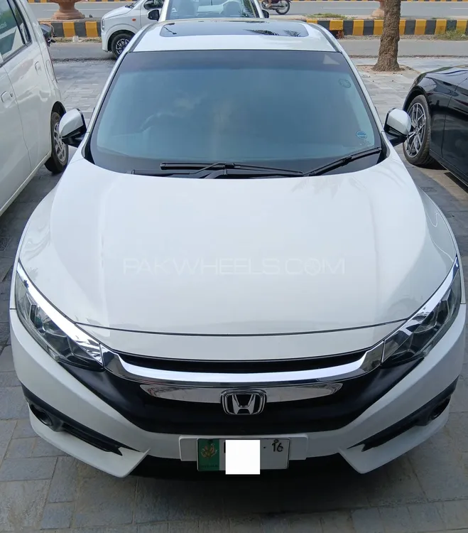 Honda Civic 2016 for Sale in Lahore Image-1