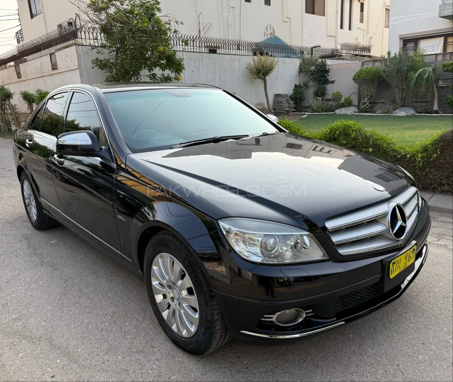 Mercedes Benz C Class 2007 for Sale in Karachi Image-1