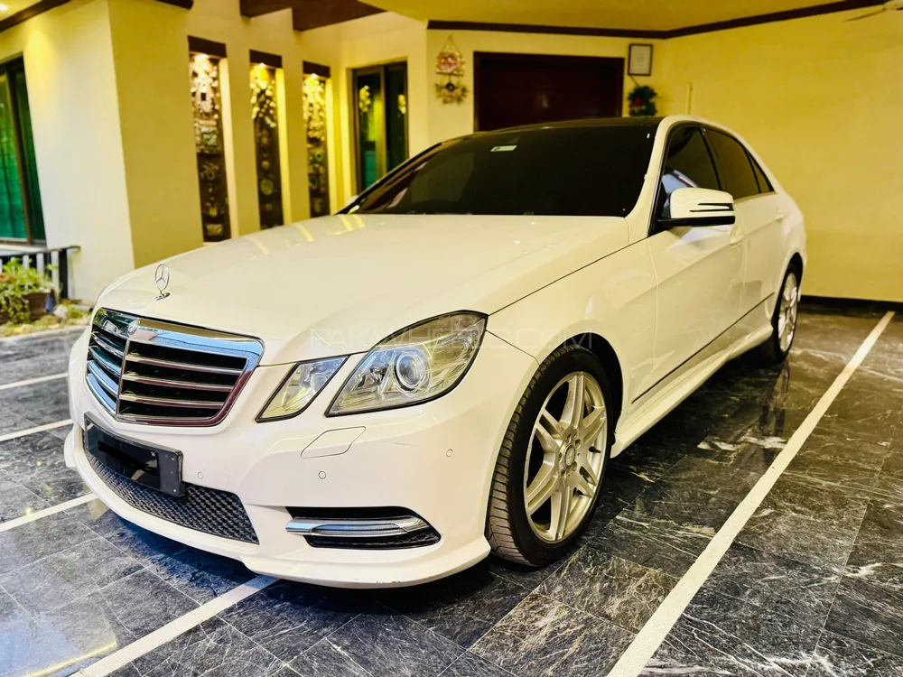 Mercedes Benz E Class 2013 for Sale in Lahore Image-1