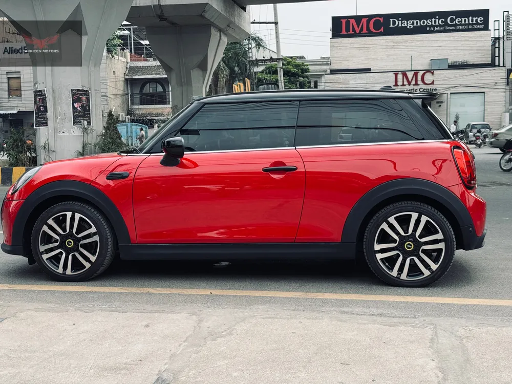 MINI Cooper 2021 for Sale in Lahore MINI Cooper 2021 for Sale in Lahore Image-7