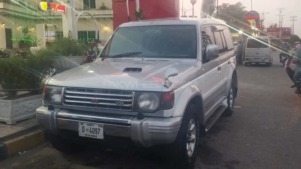 Mitsubishi Pajero 1994 for Sale in Jhelum Image-1