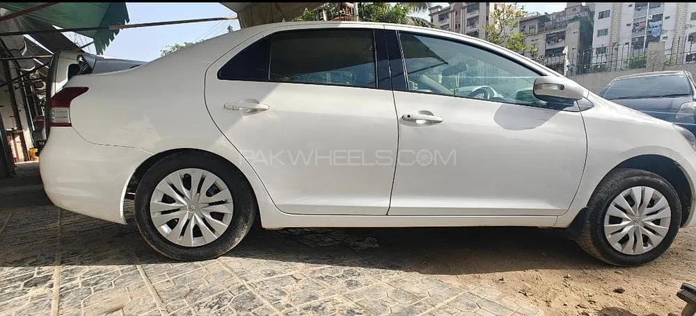 Toyota Belta 2009 for Sale in Karachi Image-1