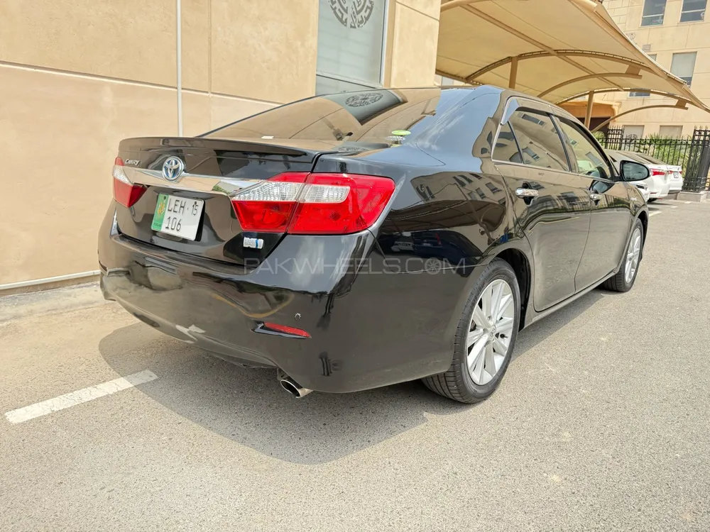 Toyota Camry 2012 for Sale in Lahore Image-1