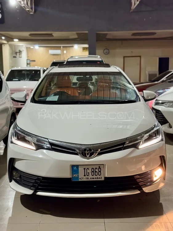 Toyota Corolla 2020 for Sale in Peshawar Image-1