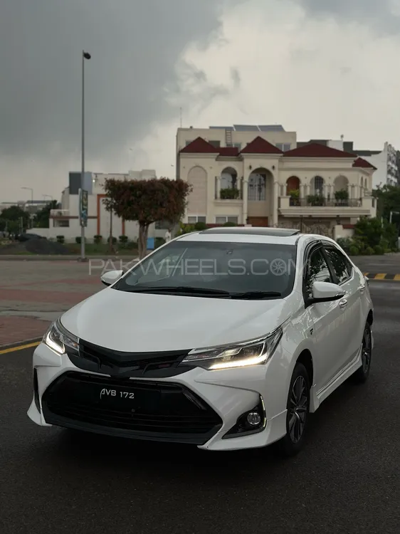 Toyota Corolla 2021 for Sale in Lahore Image-1