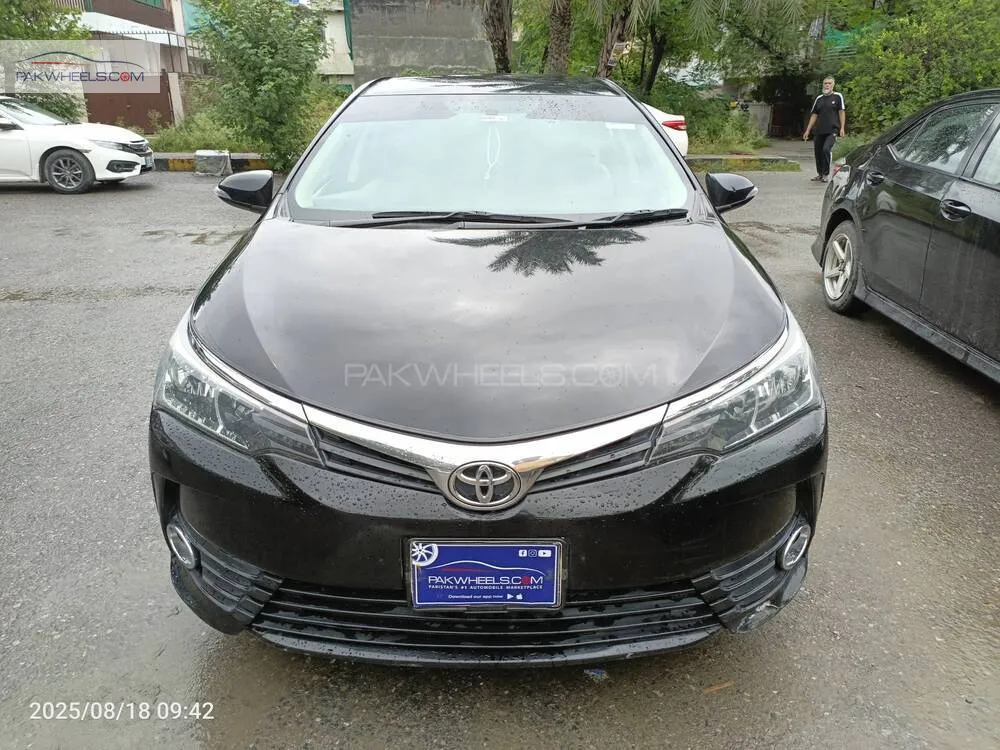 Toyota Corolla 2018 for Sale in Islamabad Image-1