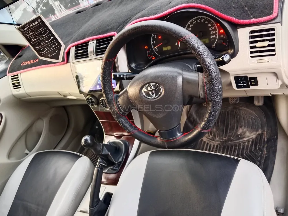 Toyota Corolla 2011 for Sale in Mandi bahauddin Image-1