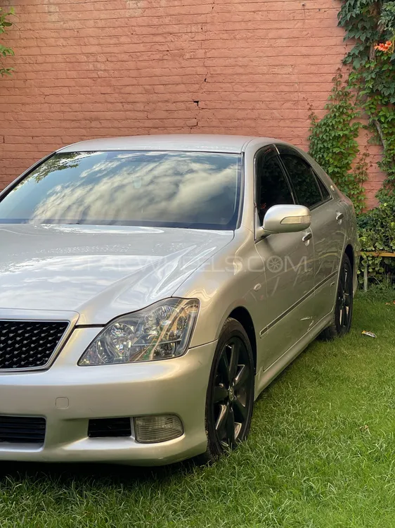Toyota Crown 2007 for Sale in Islamabad Image-1