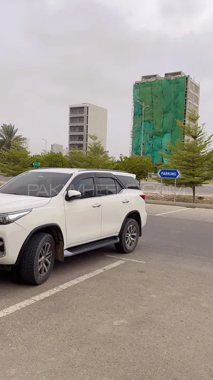 Toyota Fortuner 2018 for Sale in Karachi Image-1