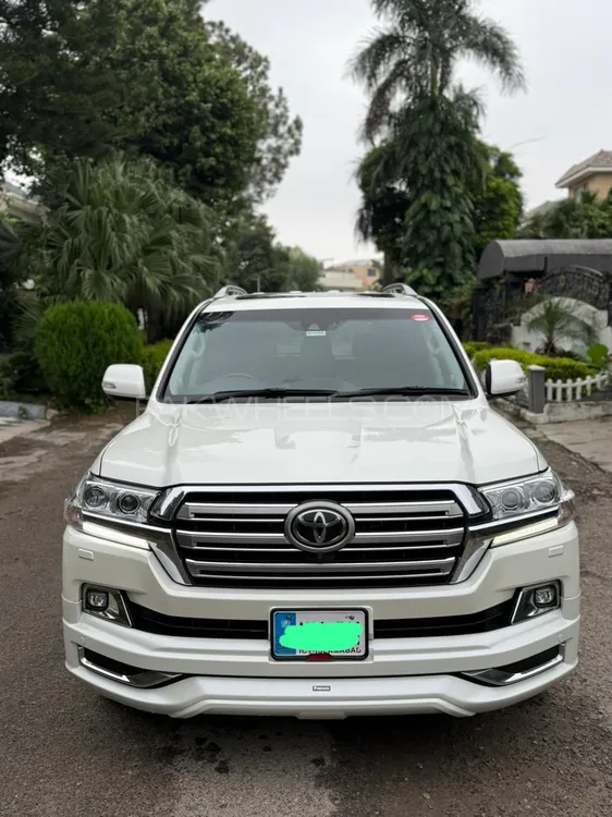 Toyota Land Cruiser 2016 for Sale in Islamabad Image-1