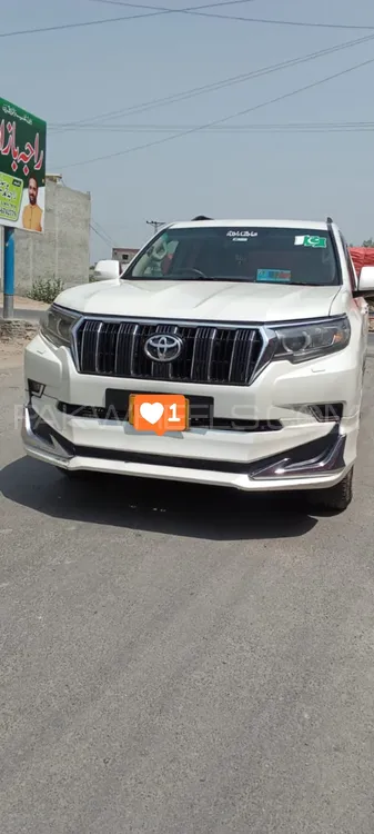 Toyota Prado 2010 for Sale in Khanpur Image-1