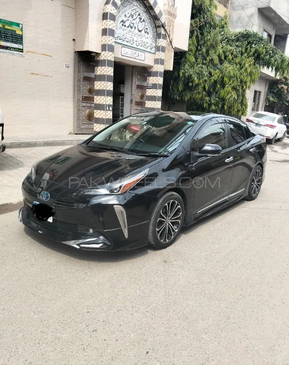 Toyota Prius 2020 for Sale in Lahore Image-1