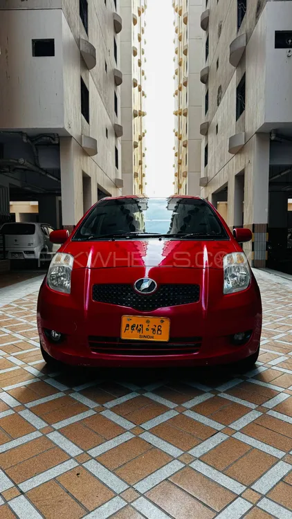 Toyota Vitz 2007 for Sale in Karachi Image-1
