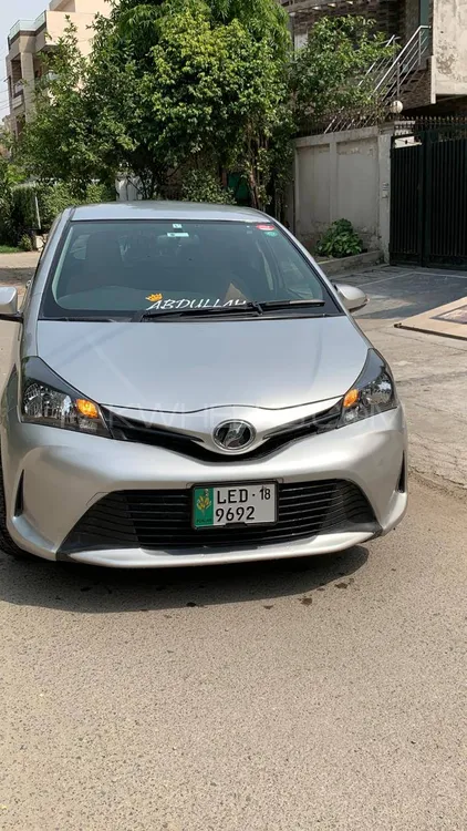Toyota Vitz 2018 for Sale in Lahore Image-1