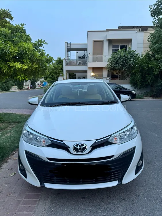 Toyota Yaris Sedan 2021 for Sale in Multan Image-1