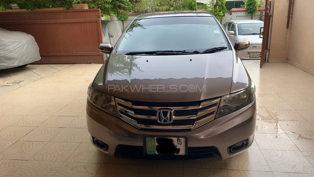 Honda City 2015 for Sale in Lahore Image-1