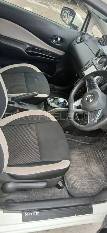 Nissan Note 2017 for Sale in Rawalpindi Nissan Note 2017 for Sale in Rawalpindi Image-9