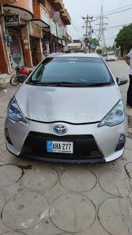 Toyota Aqua 2012 for Sale in Islamabad Image-1