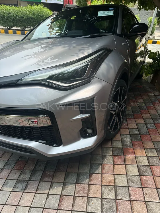 Toyota C-HR 2019 for Sale in Faisalabad Image-1