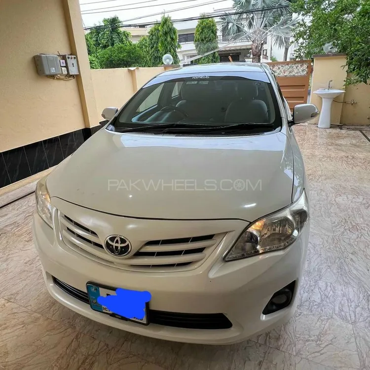 Toyota Corolla 2014 for Sale in Sialkot Image-1