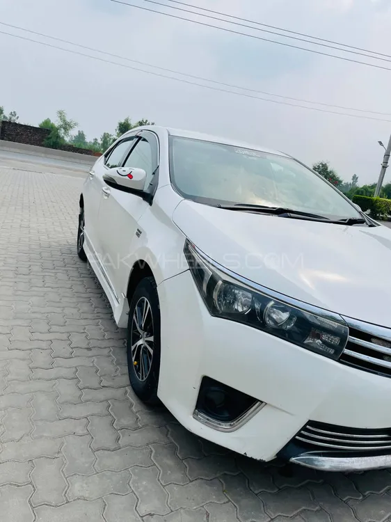 Toyota Corolla 2015 for Sale in Mandi bahauddin Image-1