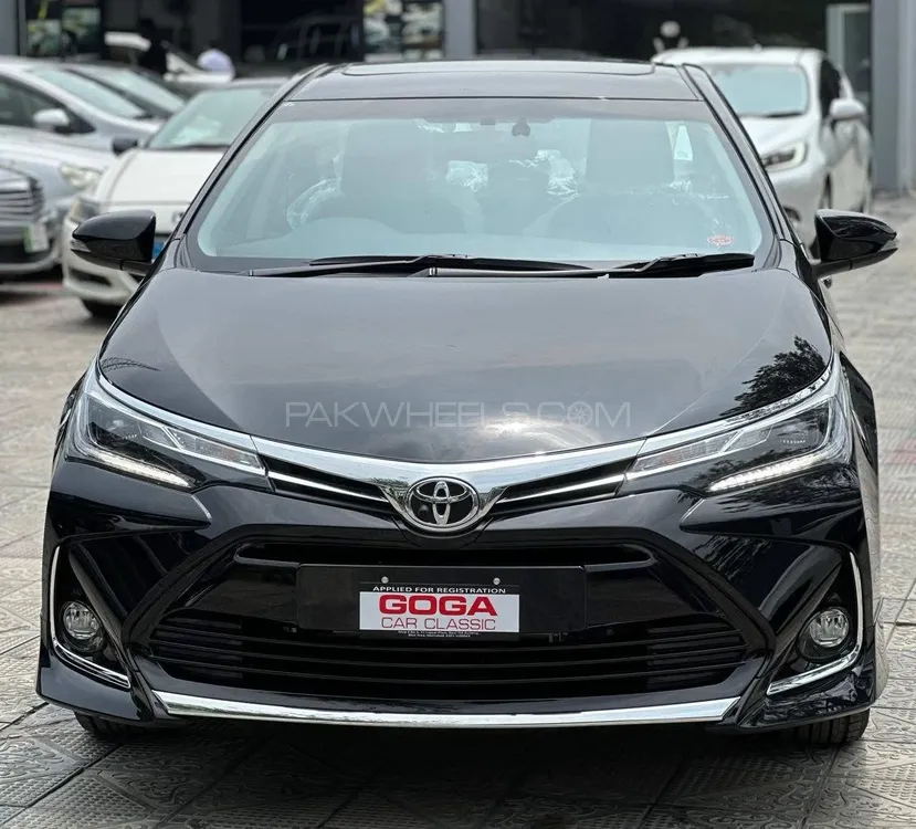 Toyota Corolla 2025 for Sale in Islamabad Image-1