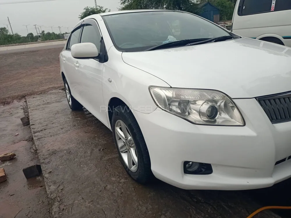 Toyota Corolla Axio 2007 for Sale in Kohat Image-1