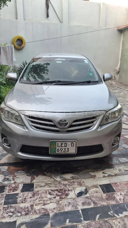 Toyota Corolla 2013 for Sale in Peshawar Image-1
