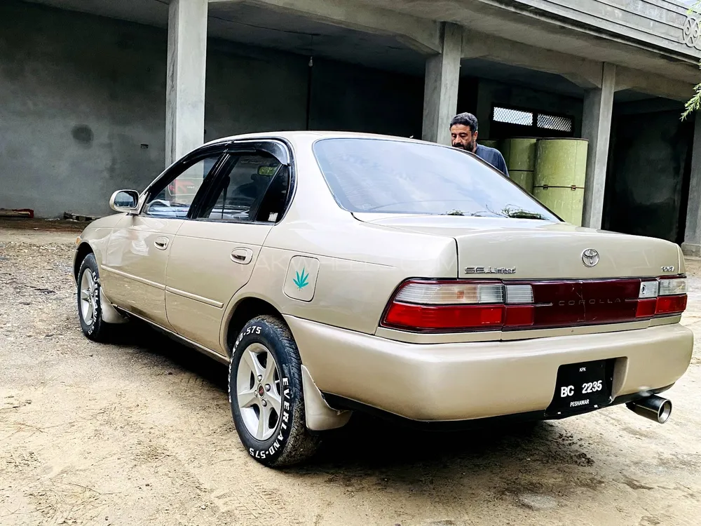 Toyota Corolla 1993 for Sale in Peshawar Image-1