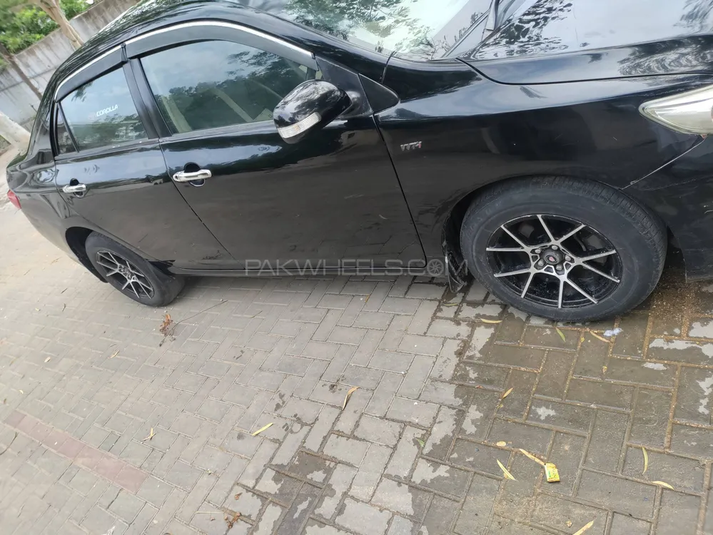 Toyota Corolla 2010 for Sale in Karachi Image-1