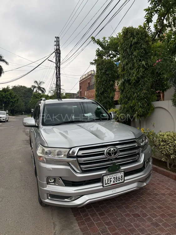Toyota Land Cruiser 2012 for sale in Lahore | PakWheels