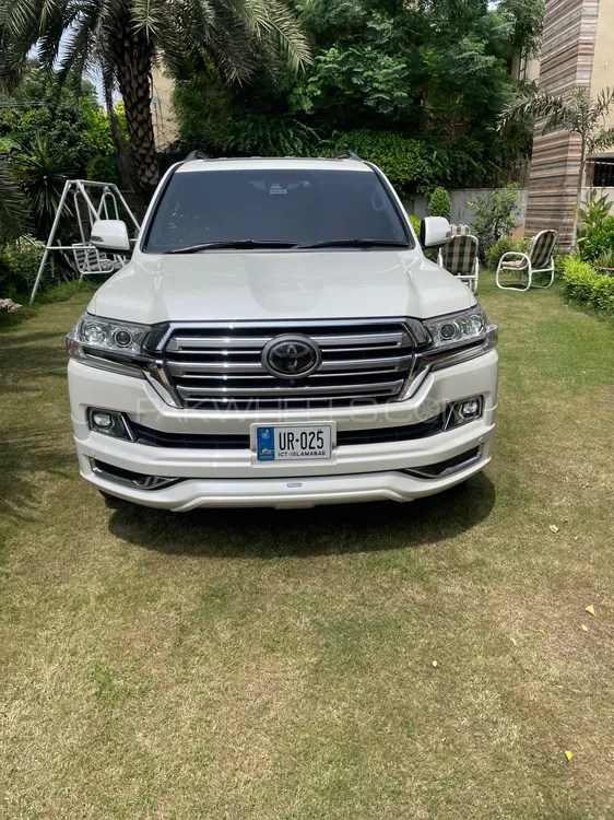 Toyota Land Cruiser ZX 2018 for sale in Lahore | PakWheels