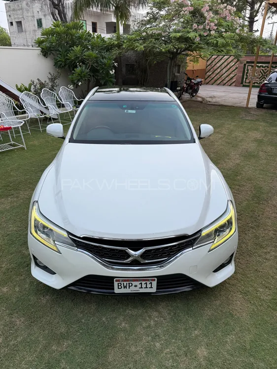 Toyota Mark X 2010 for Sale in Faisalabad Image-1