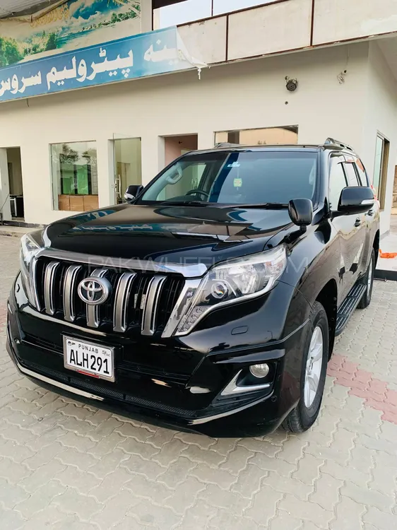 Toyota Prado 2016 for Sale in Islamabad Image-1