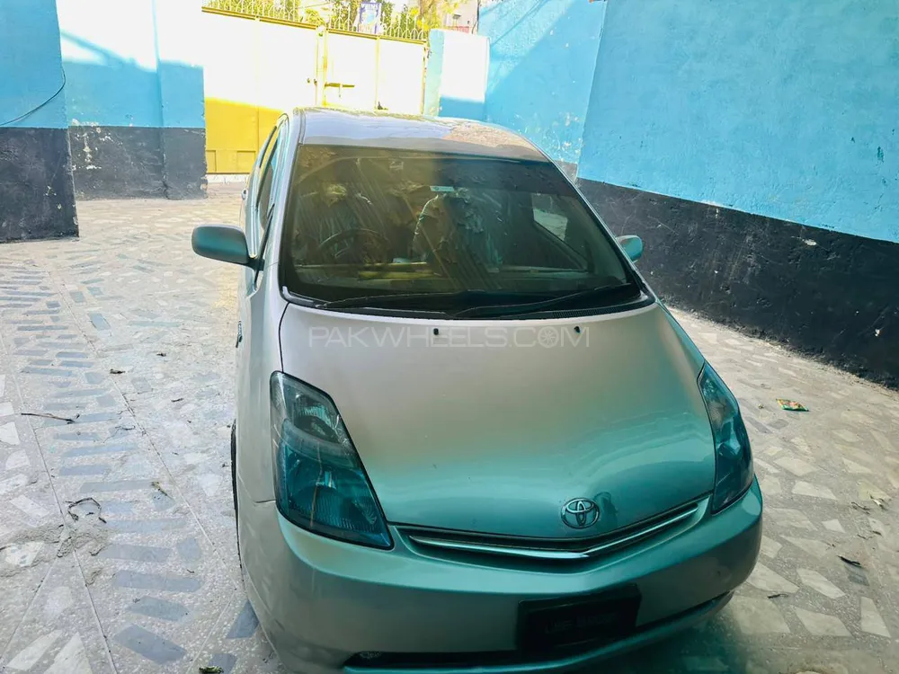 Toyota Prius 2006 for Sale in Peshawar Image-1