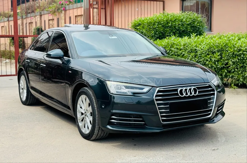 Audi A4 2017 for Sale in Faisalabad Image-1